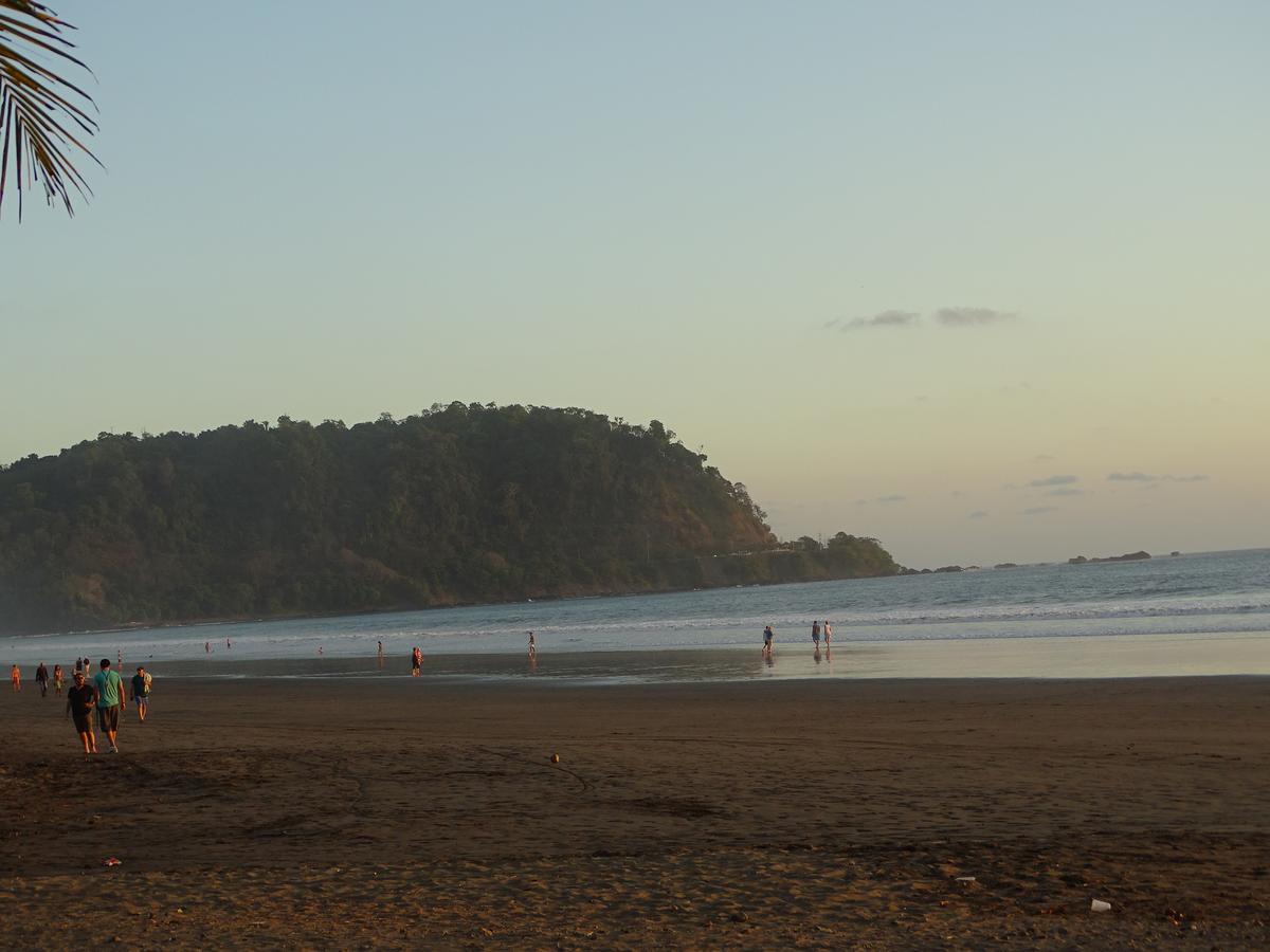 Cabinas Sunset Jacó Esterno foto